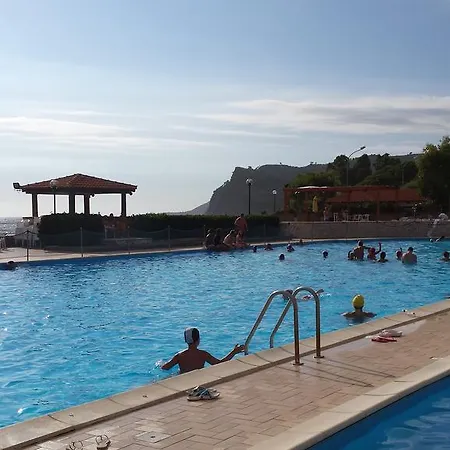 Marina Di Baia Capitello