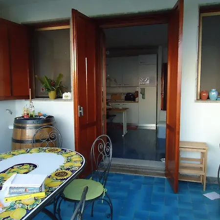 Marina Di Baia Capitello アパート モンテコーリチェ